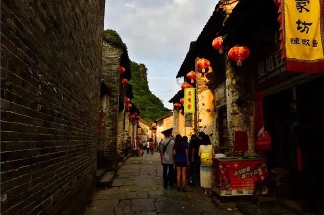 两部门：支持证券、保险、基金等行业在海南发展，这对养老行业有何帮助？游戏画面
